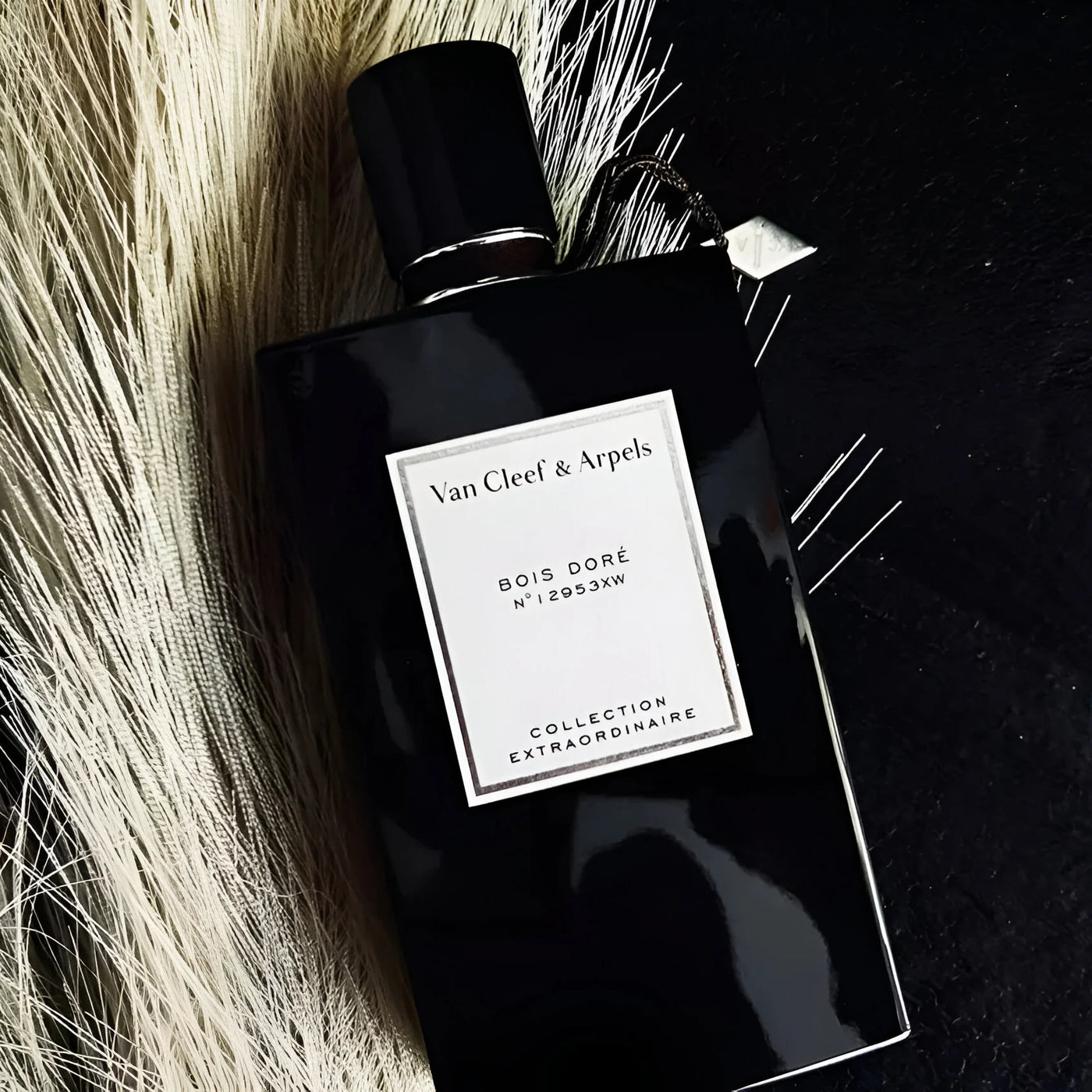 Van Cleef — Bois Dore Decant